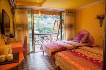 Fenghuang Lifetime True Love Hotel Exterior foto