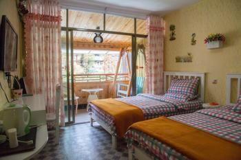 Fenghuang Lifetime True Love Hotel Exterior foto